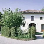 Bed & Breakfast La Barchessa 4*
